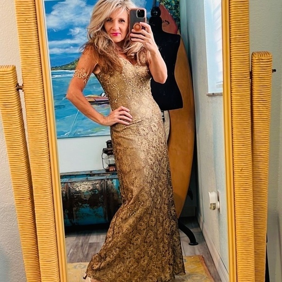 🔥Rimini by Shaw,Exquisite Sequined Stunner,Gorgeous Piece!Zip-Back,Lined,Size 4 - Picture 1 of 14